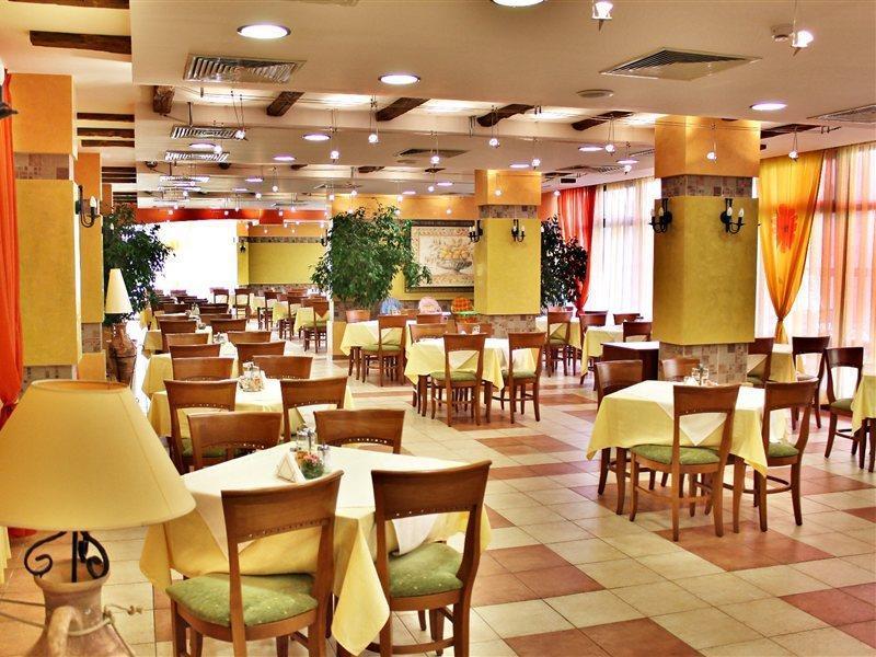 Kiparisite Hotel Slântsjev Brjag Eksteriør bilde