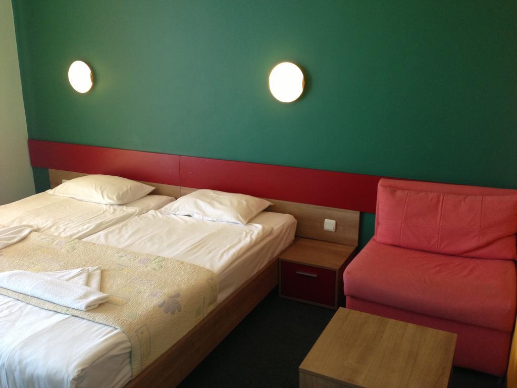 Kiparisite Hotel Slântsjev Brjag Eksteriør bilde